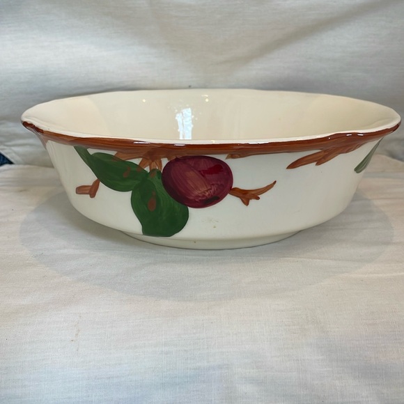 Franciscan Other - Franciscan Apple 9” Serving Bowl